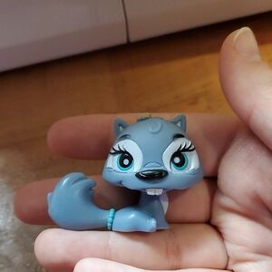 Lil' Bratz Angelz Pets Grey Squirrel